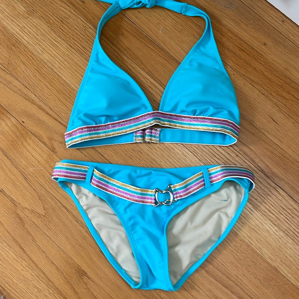 Xhilaration bikini. Medium. Like new. Fun lurex belt and bikini trim.